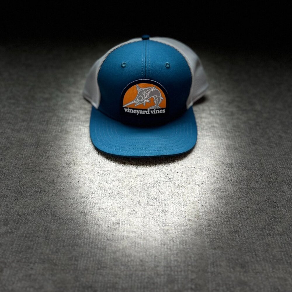 vineyard vines hat